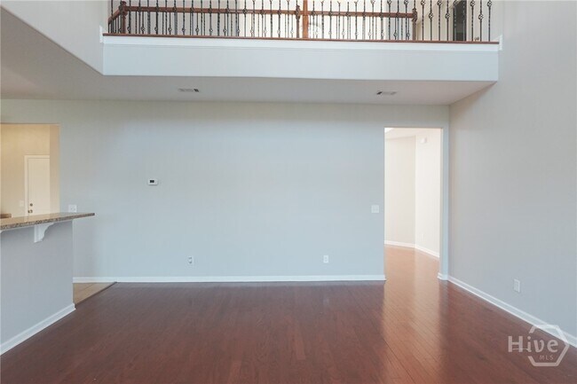 Building Photo - 25 Litchfield Dr