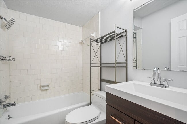 Building Photo - 12633 Memorial Dr