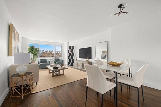 Primary Photo - 2 bedroom in New York NY 10011