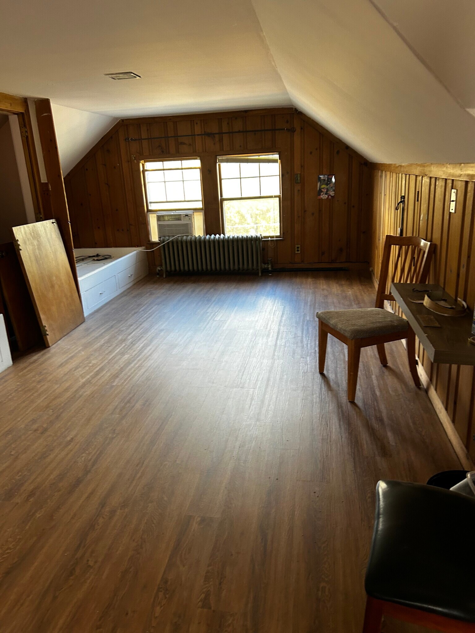 Building Photo - 176 Brush Hill Rd