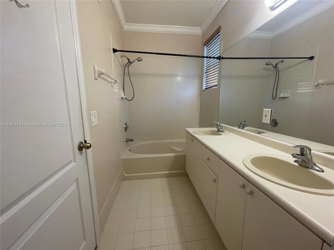 Building Photo - 15191 SW 23rd Ln