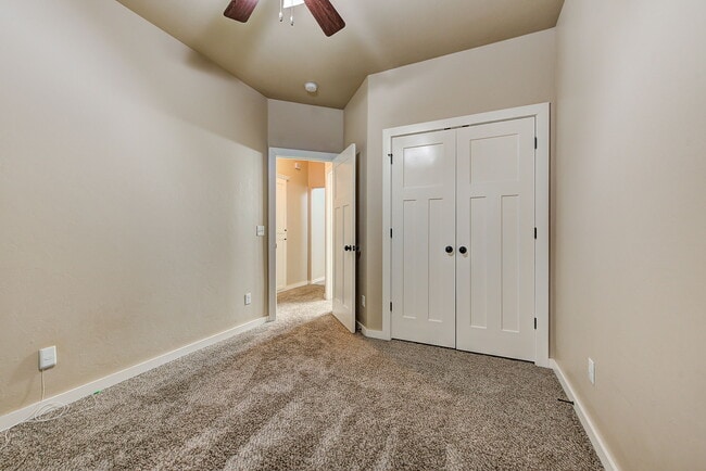 Building Photo - 2300 Bretford Way