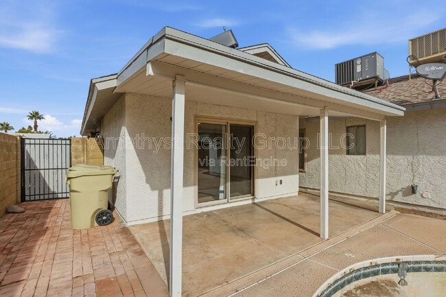 Building Photo - 6201 W Acoma Dr