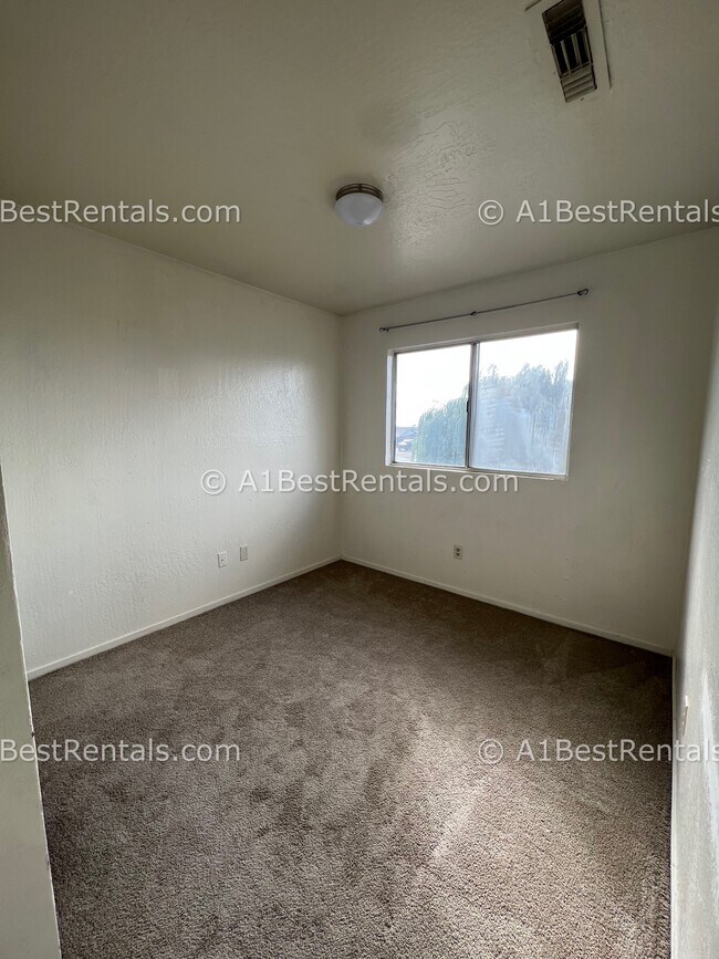 Building Photo - 13040 Welch St