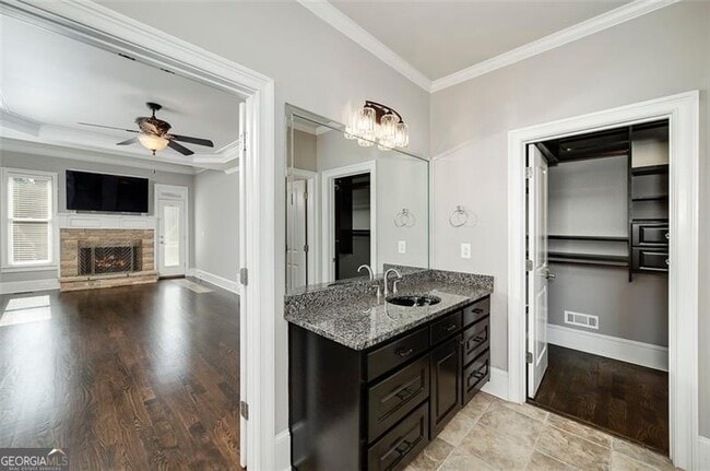 Building Photo - 692 Heritage Post Ln SW