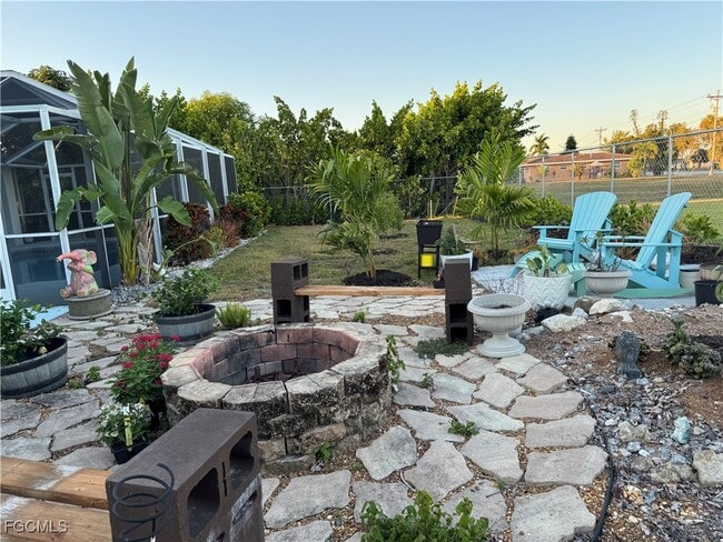 Building Photo - 3707 SE 8th Pl