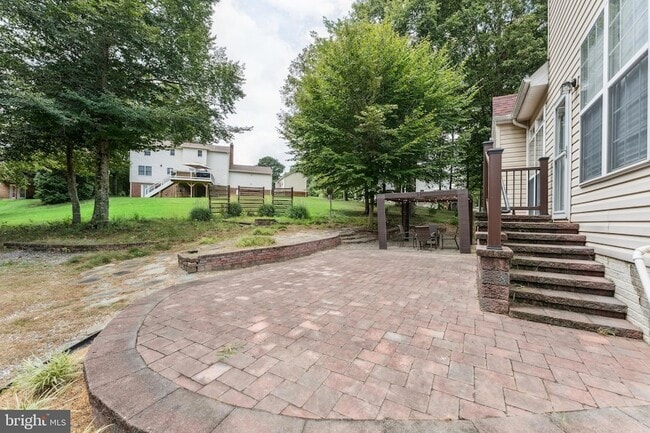 Building Photo - 109 Quail Ct