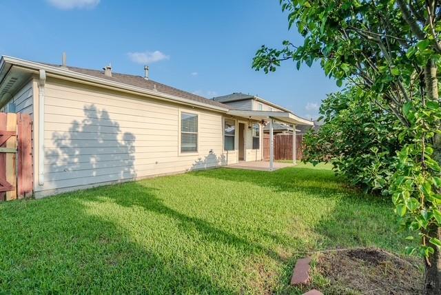 Building Photo - 2727 Roaring Oaks Ln