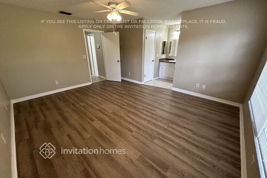 Building Photo - 4129 Yellowwood Dr