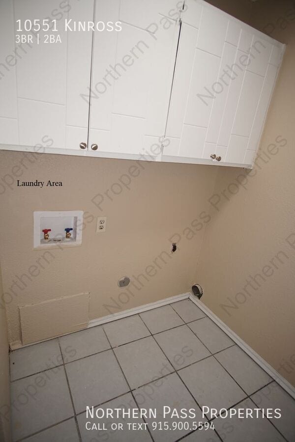 Building Photo - 10551 Kinross-