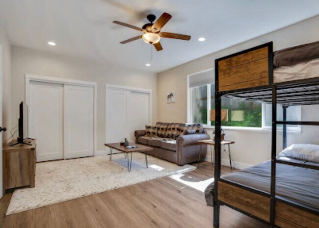 Building Photo - Furnished Westchester Lagoon Home