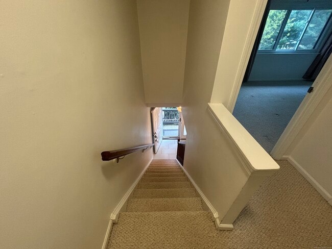 Building Photo - 148 Conestoga Way