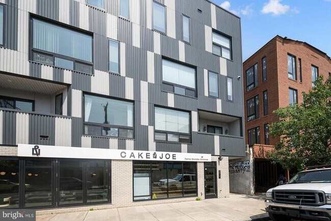 Building Photo - 2012 Frankford Ave