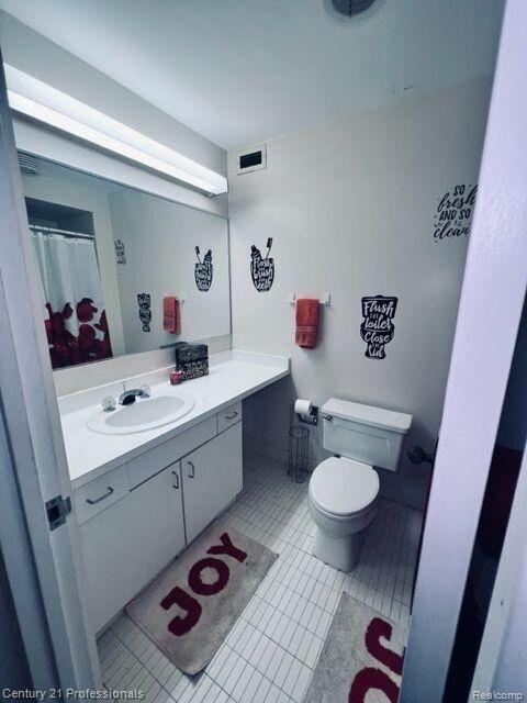 Building Photo - 5000 Town Center Dr