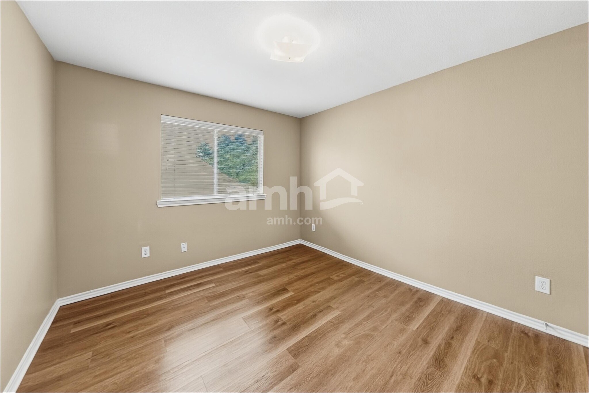 Building Photo - 5717 Eagle Mountain Dr