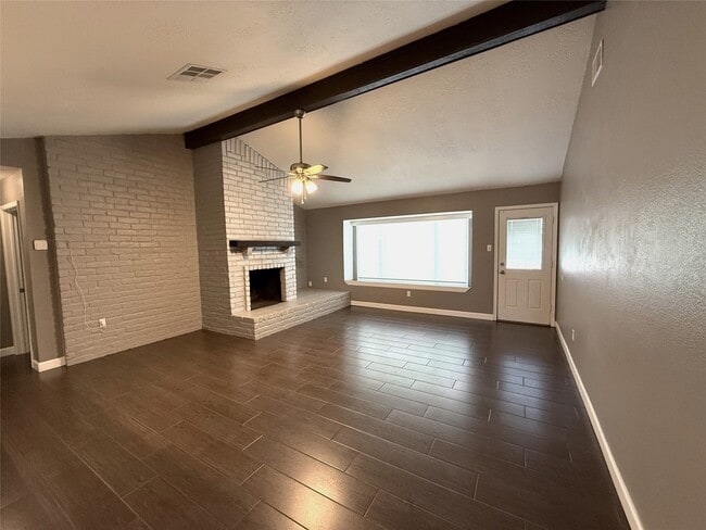 Building Photo - 17119 Barcelona Dr