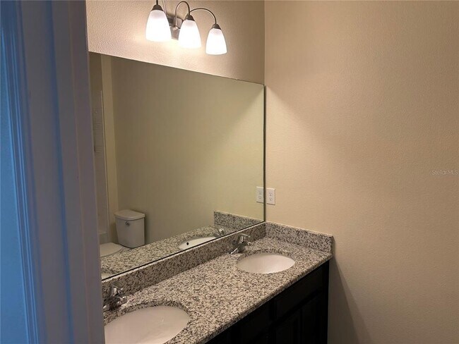 Building Photo - 4851 Cliveden Loop