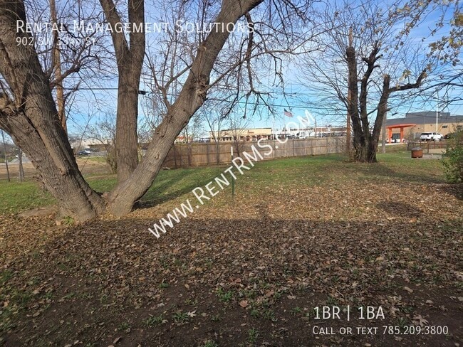 Building Photo - 902 SW 33rd St