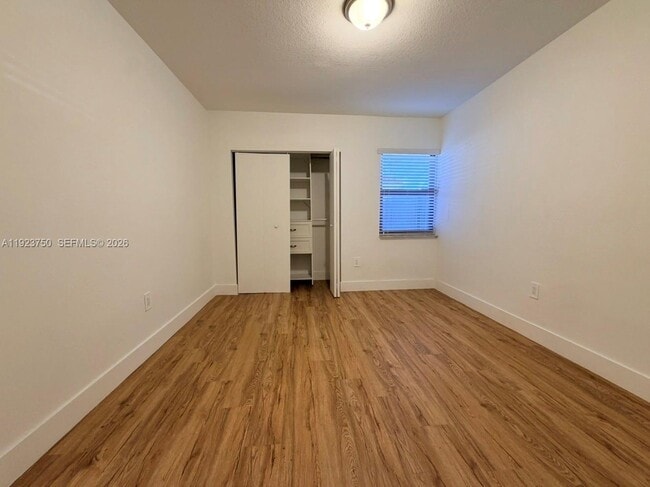 Building Photo - 11361 SW 145th Ave