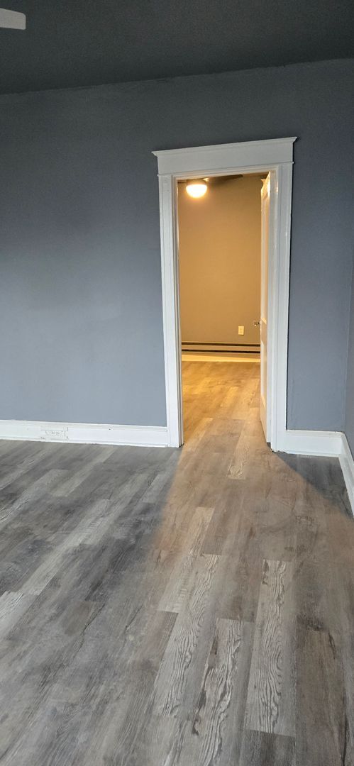 Building Photo - 4826 Old York Rd