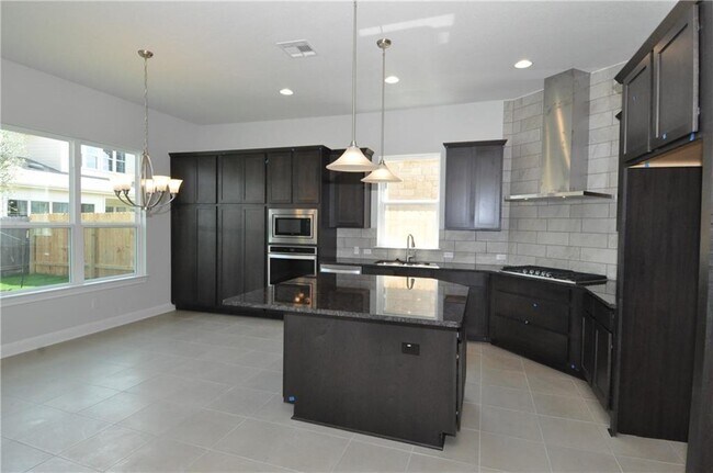 Building Photo - 3750 E Palm Valley Blvd