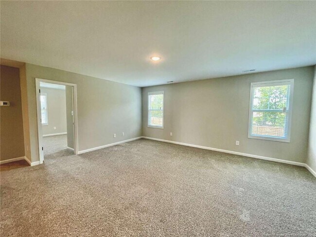 Building Photo - 141 Burnside Dr