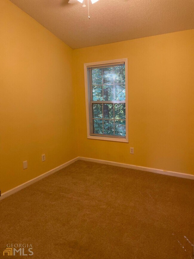 Building Photo - 237 Timber Wolf Trail