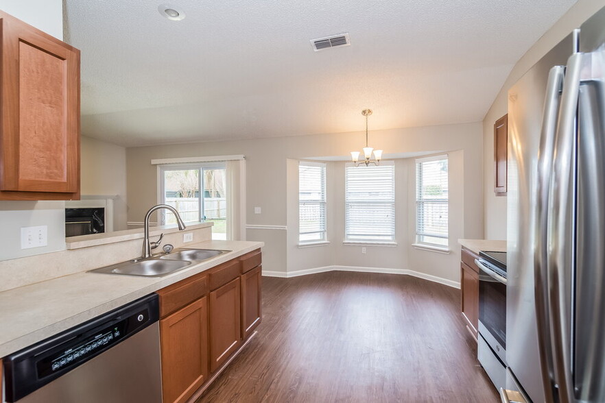 Building Photo - 12271 Scotts Cove Trail