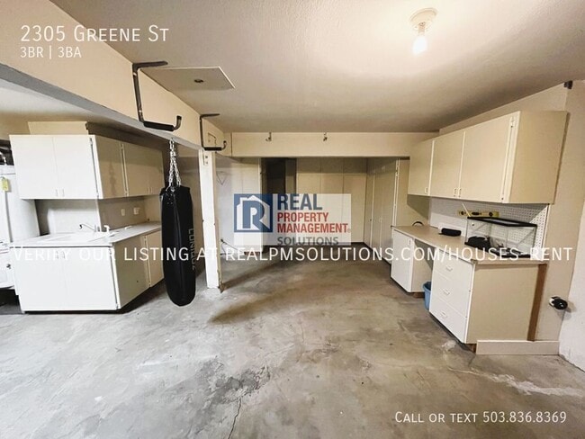 Building Photo - 2305 Greene St