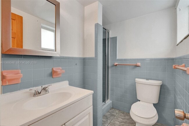 Building Photo - 16791 NE 20th Ave