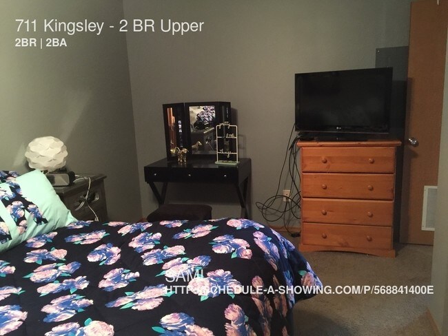 Building Photo - 711 Kingsley 2 BR Upper