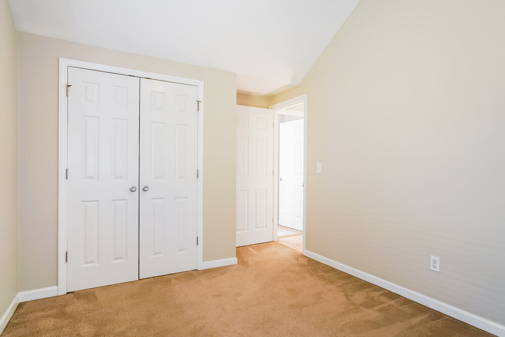 Building Photo - 840 Red Oak Tree Dr