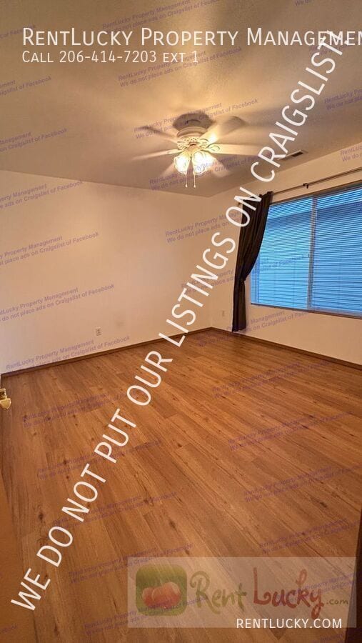 Building Photo - 9441 Country Hollow Dr E