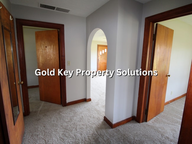 Building Photo - NORTH ANDERSON 3 BR 1 BA Brick Ranch with Central Air and Garage (NO SECTION 8)