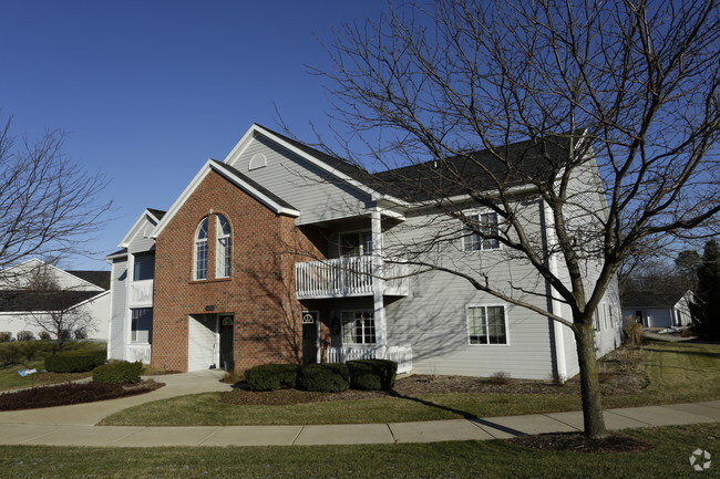 Building Photo - Locust Hill Apartments