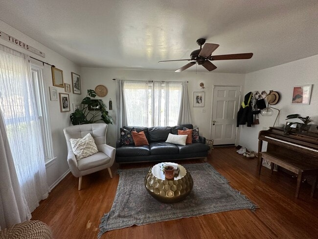 Building Photo - Wonderful House on the southeast benches in Provo