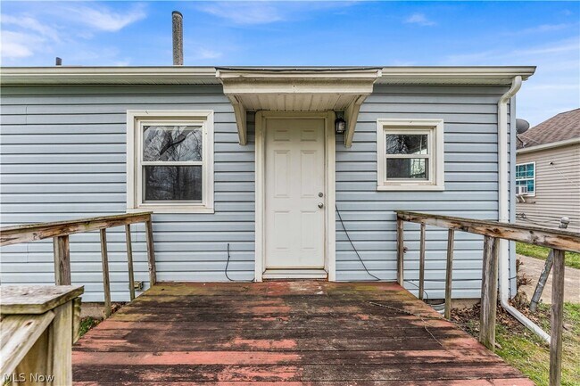 Building Photo - 1771 E 37th St