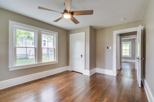 Building Photo - 237 Randolph St