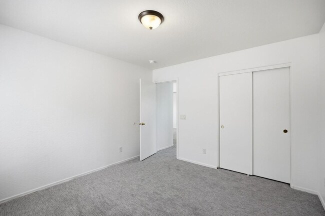 Building Photo - 23851 W Lasso Ln