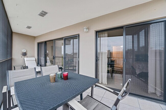 Building Photo - 3605 S Ocean Blvd