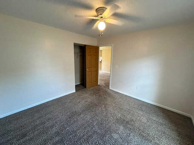 Building Photo - 2175 Hagood Loop