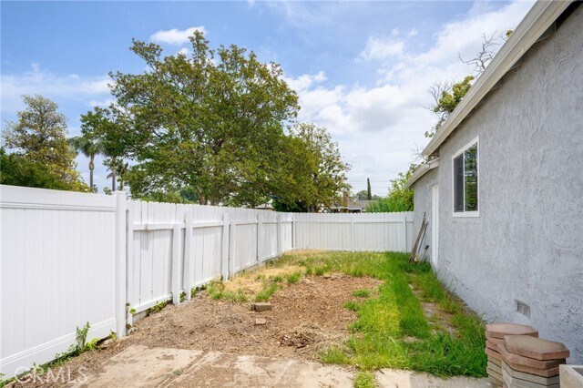 Building Photo - 6621 Chimineas Ave