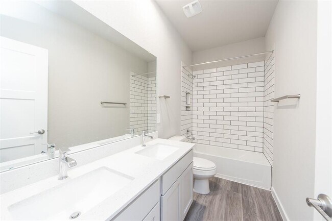 Building Photo - 22503 Cappella Vlg Ln