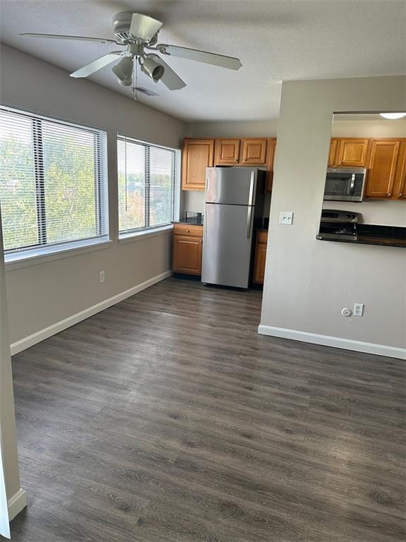 Building Photo - 3 Admiralty Dr