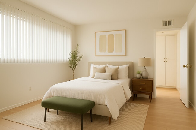 Building Photo - 4248 Whitsett Ave