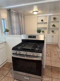 Building Photo - 11286 San Mateo Dr