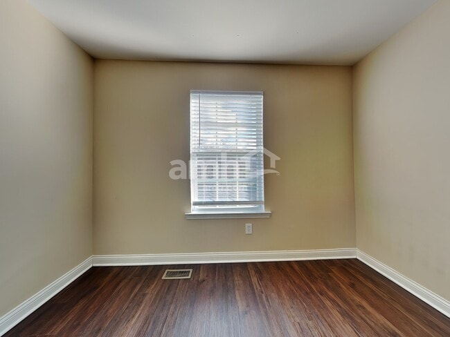 Building Photo - 4455 Hackberry Ct