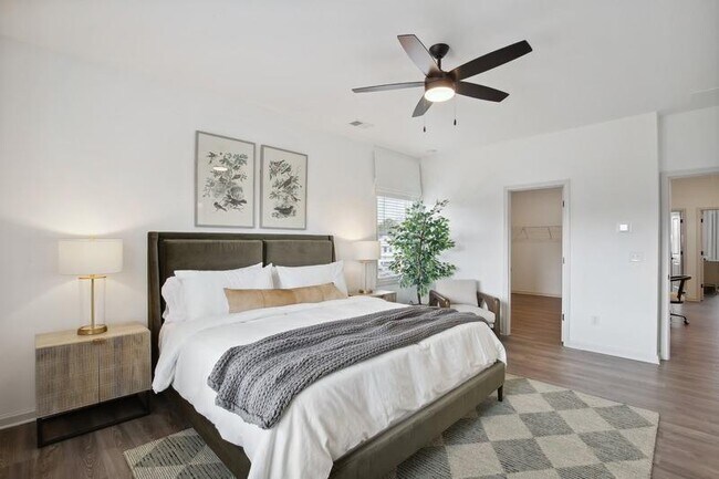 Building Photo - 111 Lipscomb Cir SE