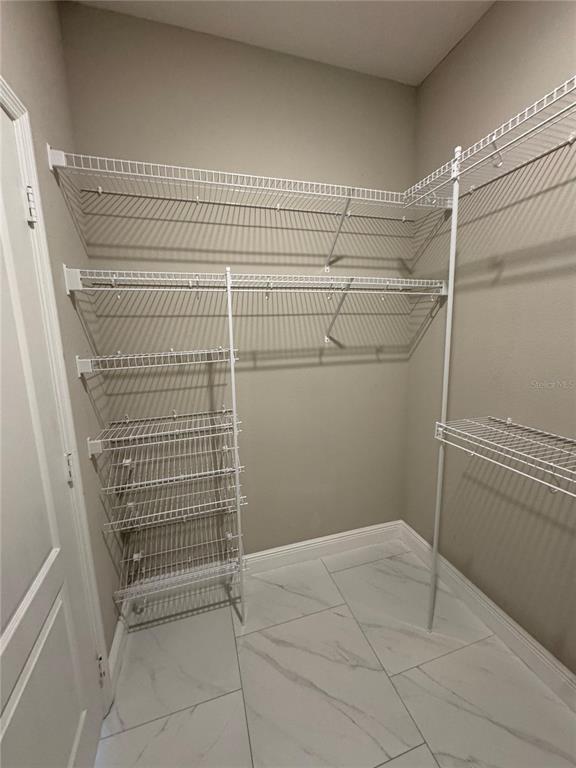 Building Photo - 5300 Pavia Dr