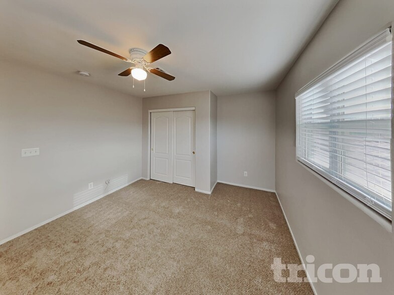 Building Photo - 8998 Ellenbrook St